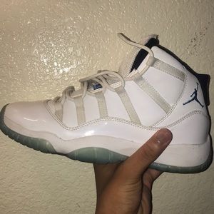 Jordan 11 ‘Legend Blue’Size 6Y